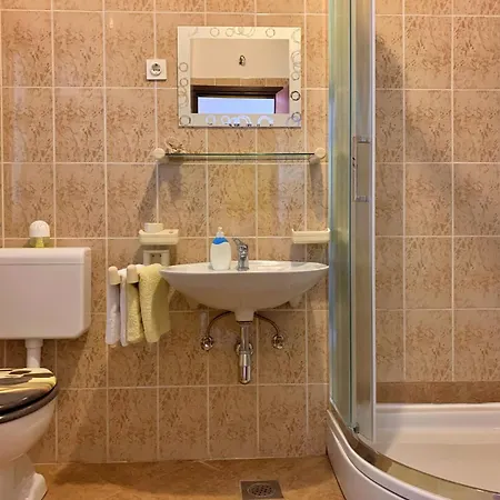 بيت ضيافة Santic Čižići