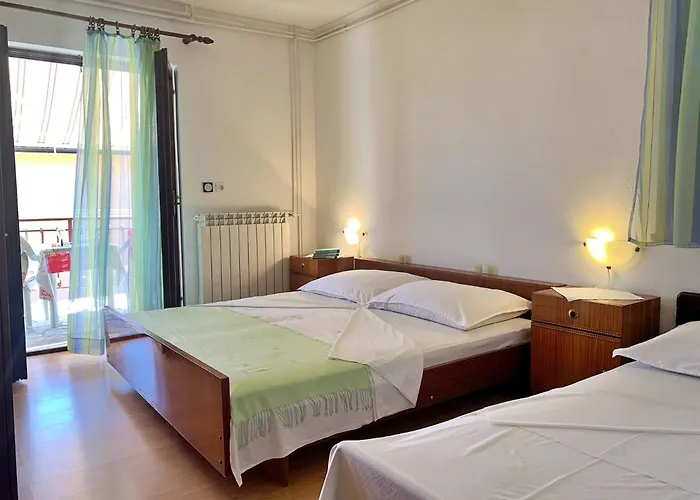 招待所 Santic Čižići