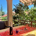 Santic Гостевой дом 3*