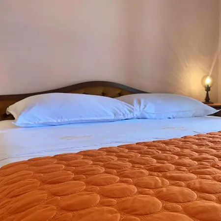 Guest house Santic
