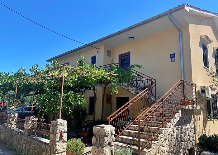 Gostinjska kuća Santic